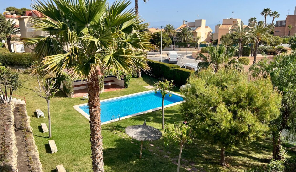 ENCLAVE EN EL CABO DE LAS HUERTAS, ALICANTE –